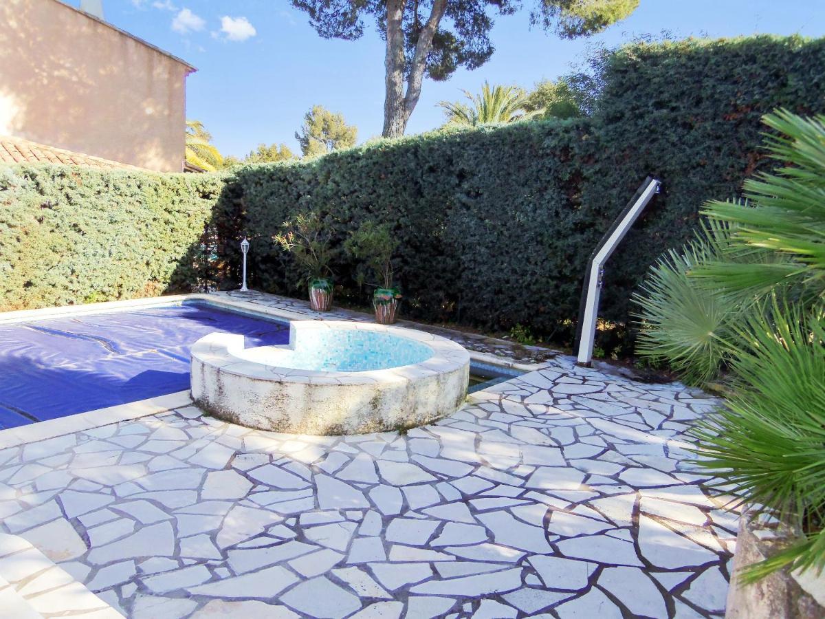Villa de 3 chambres avec piscine privee et jardin clos a Saint Raphael a 6 km de la plage Extérieur photo